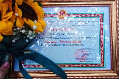 Chúc mừng em Trần Thị Kiều Hương lớp 12c1 đã đạt thành tích cấp bộ trong cuộc thi ” Đại sứ văn hóa đọc năm 2022″  Giải nhất cấp tỉnh, giải khuyến khích cấp bộ 💕💕💕