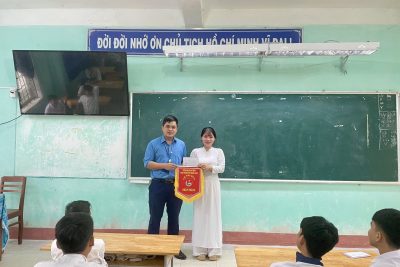 🎉 TRAO CỜ THI ĐUA THÁNG 10 🎉